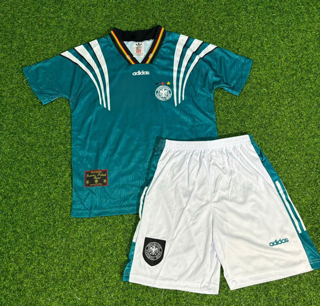 Philipp Lahm #16 Deutschland Retro Heim Kinder Fußballtrikot Jersey – Front View