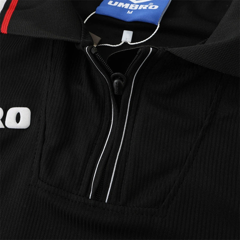 Manchester United F.C 1998 Season Black Away Retro Jersey – Detailed View