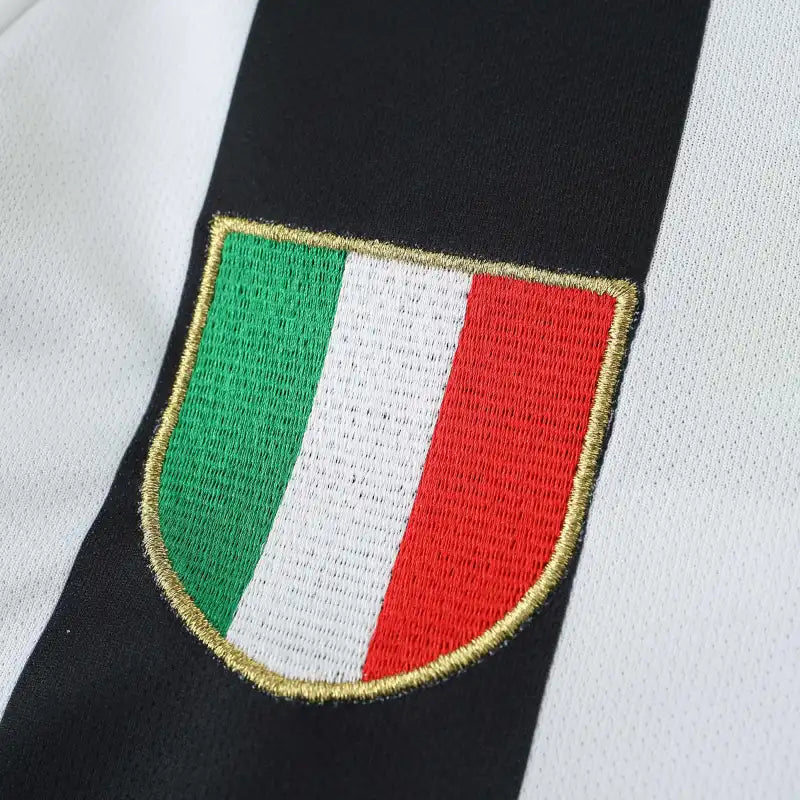 Juventus FC 02/03 Season Home Retro Football Jersey – 6