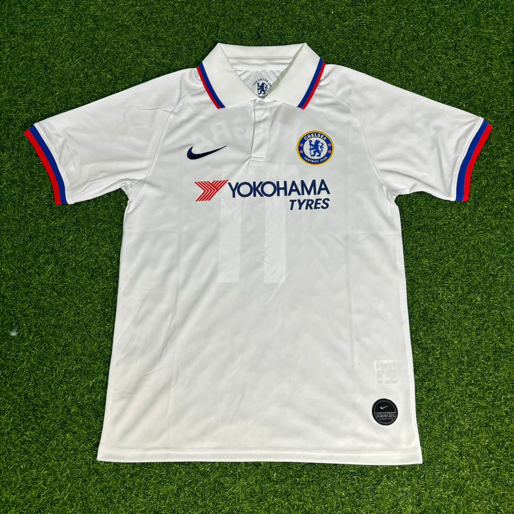 Chelsea White Retro Football Jersey – Didier Drogba – Front View