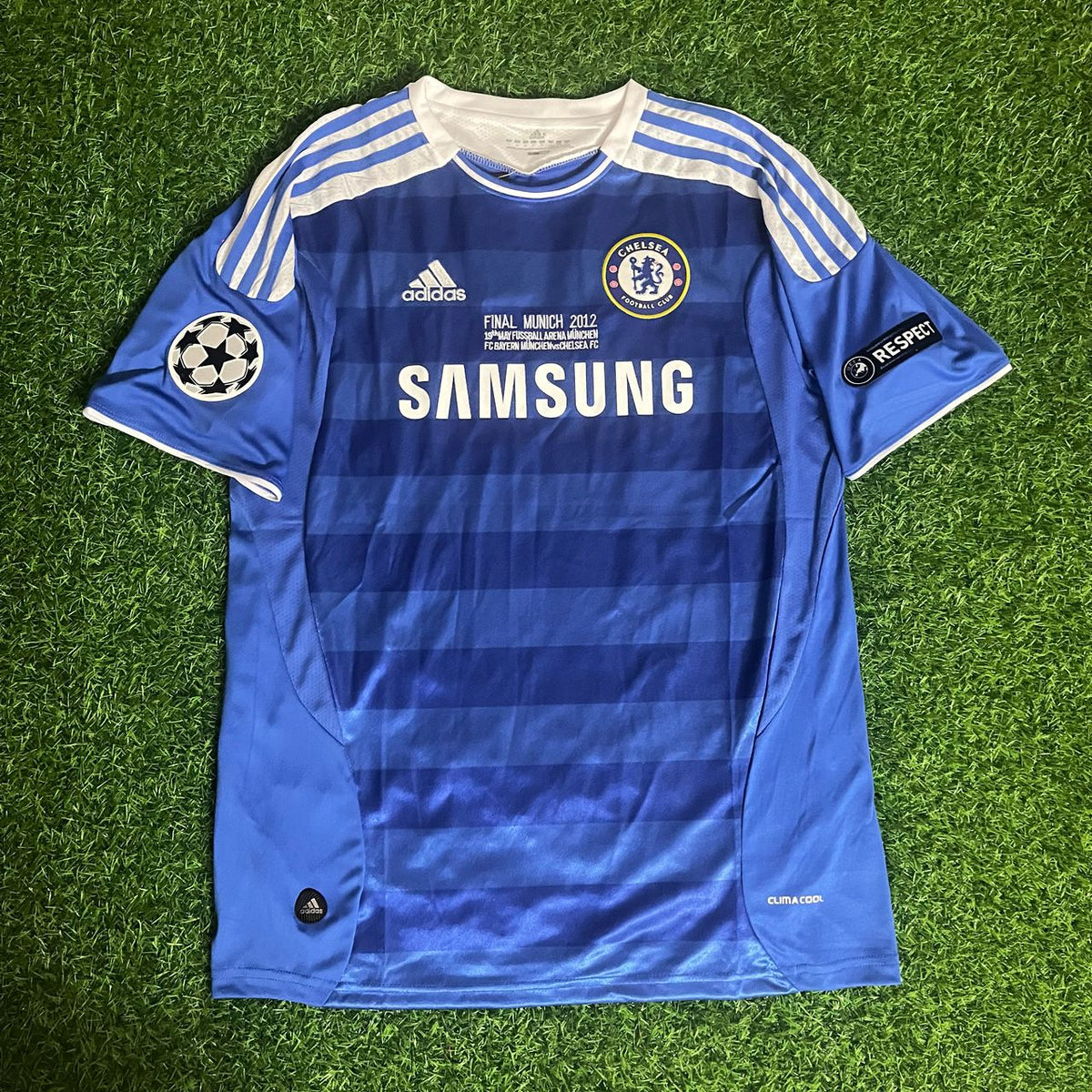 2012 Chelsea Champions League Munich Final Retro Football Jersey – Didier Drogba 11 – Front View