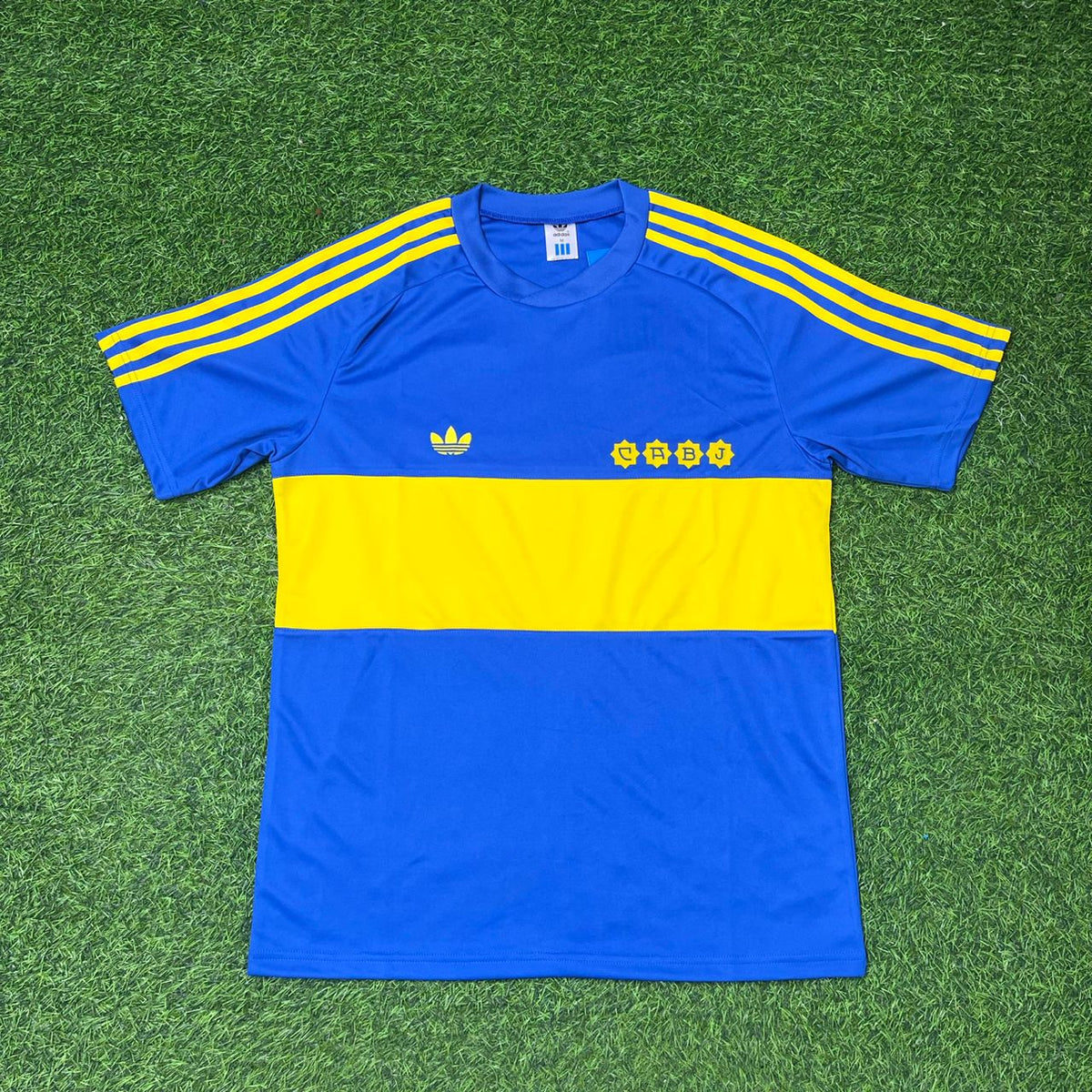 Diego Armando Maradona Boca Juniors 1981 Retro Football Jersey – Front View