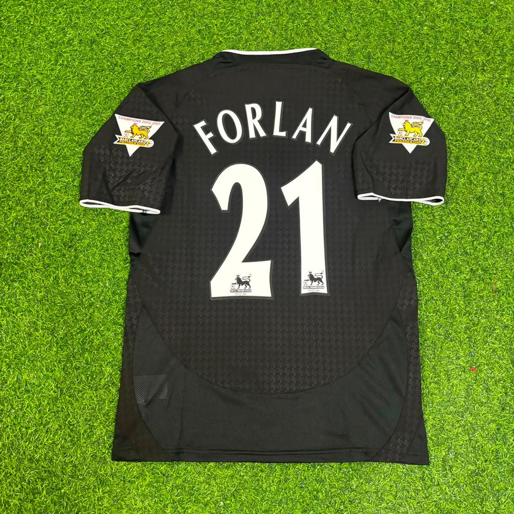 Diego Forlan Manchester United 2003-2004 Away Black Retro Football Jersey – Back View