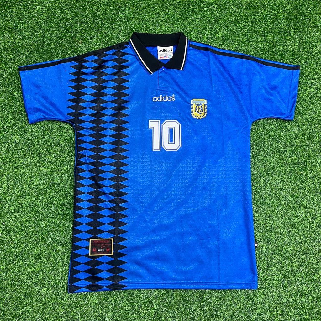 Diego Maradona Argentina Commemorative Anniversary Football Jersey Collection – Detailed View