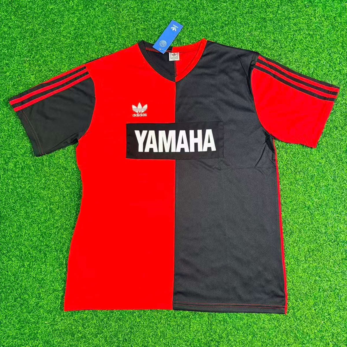 Diego Maradona Newell's Old Boys 1993/94 Retro Football Jersey – Front View