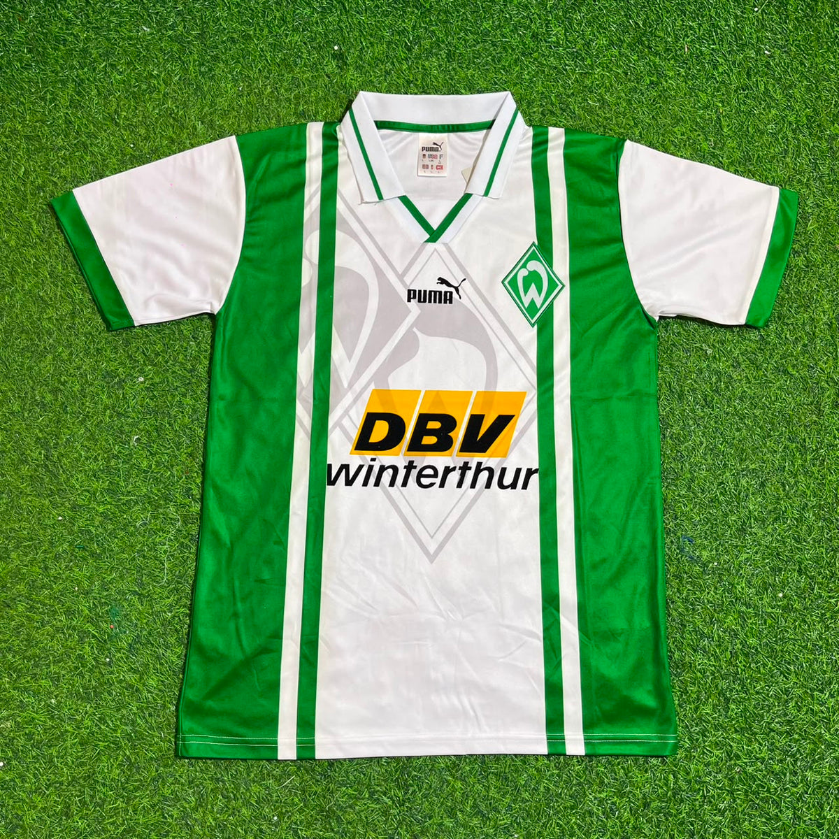 Werder Bremen Retro Kit – Diego Ribas – Front View