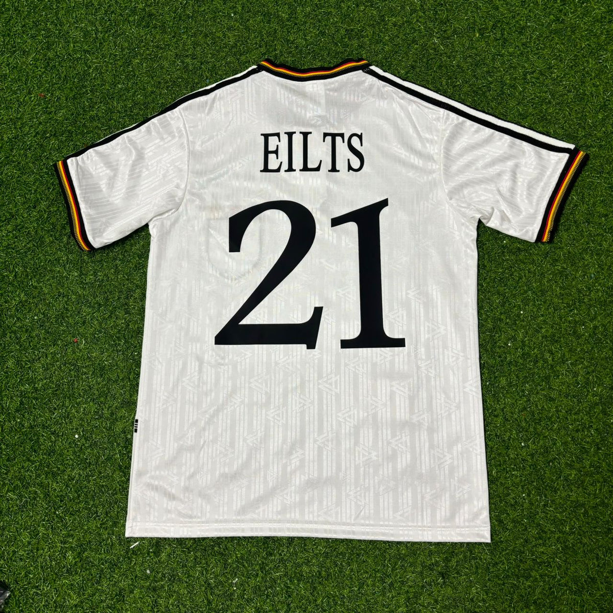 1996 Dieter Eilts Deutschland EM Finale Heim Retro Fußballtrikot Set Jersey – Back View