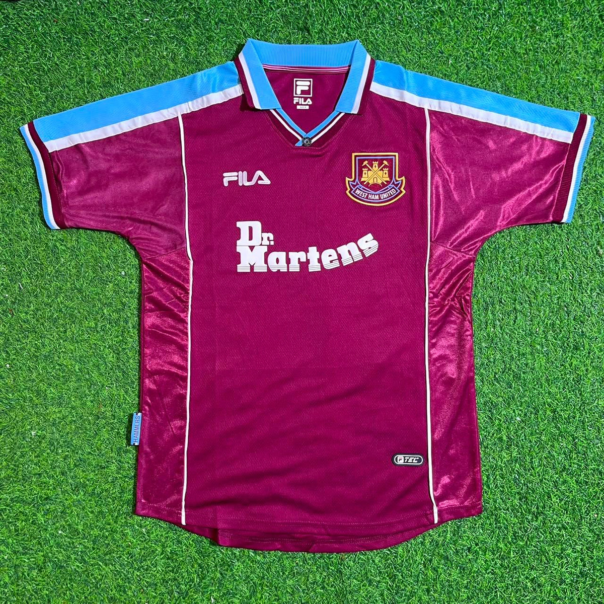 Dimitri Payet #27 West Ham United Home Retro Football Jersey – Front View