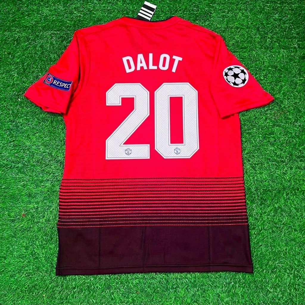 Diego Dalot #20 Manchester United 2018/2019 Season Home Red Retro Football Jersey – Back View