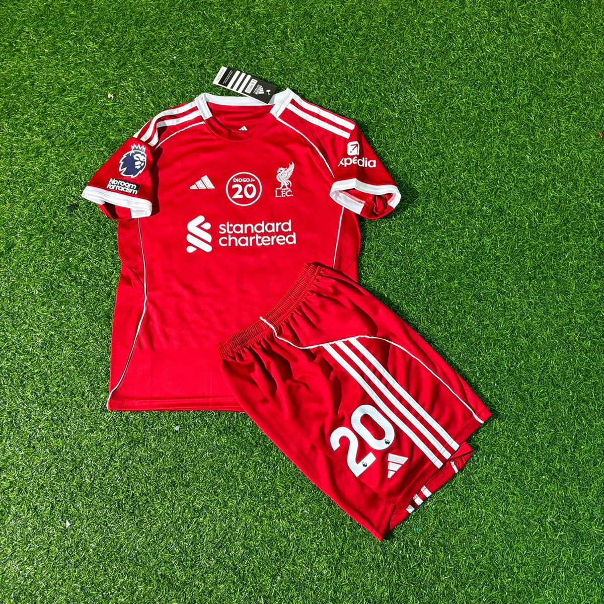 Diogo Jota Liverpool Legend Tribute Kids Football Jersey Collection – Front View
