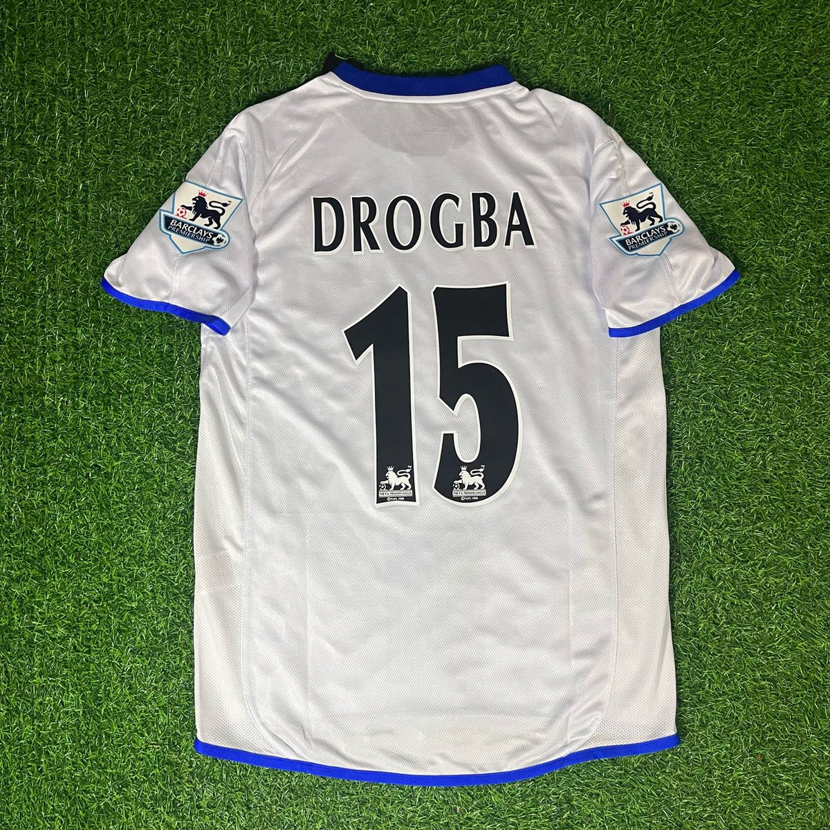 Didier Drogba Chelsea Away 2004 Retro Football Jersey – 12