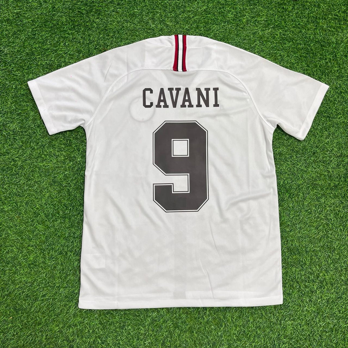 Edinson Cavani 2018-2019 White Retro Football Jersey – Back View