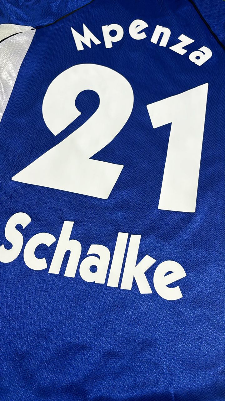 2000 Émile Mpenza Schalke 04 Long Sleeve Retro Football Jersey Collection – Front View