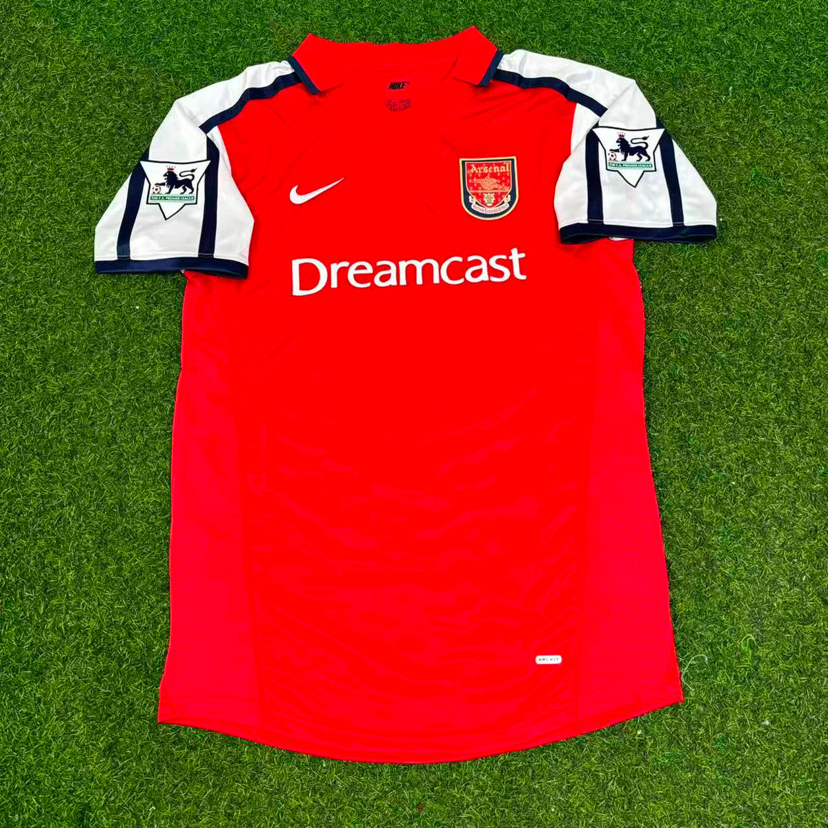 Arsenal 1999/02 Red White Retro Jersey – Emmanuel Petit #17 – Front View