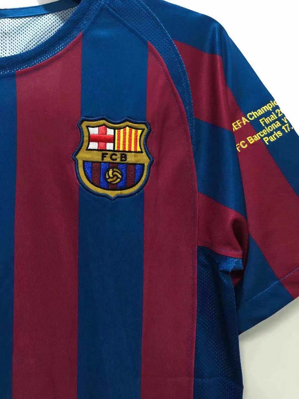 2006 Carles Puyol Barcelona Final Retro Short Sleeve Football Jersey – 6