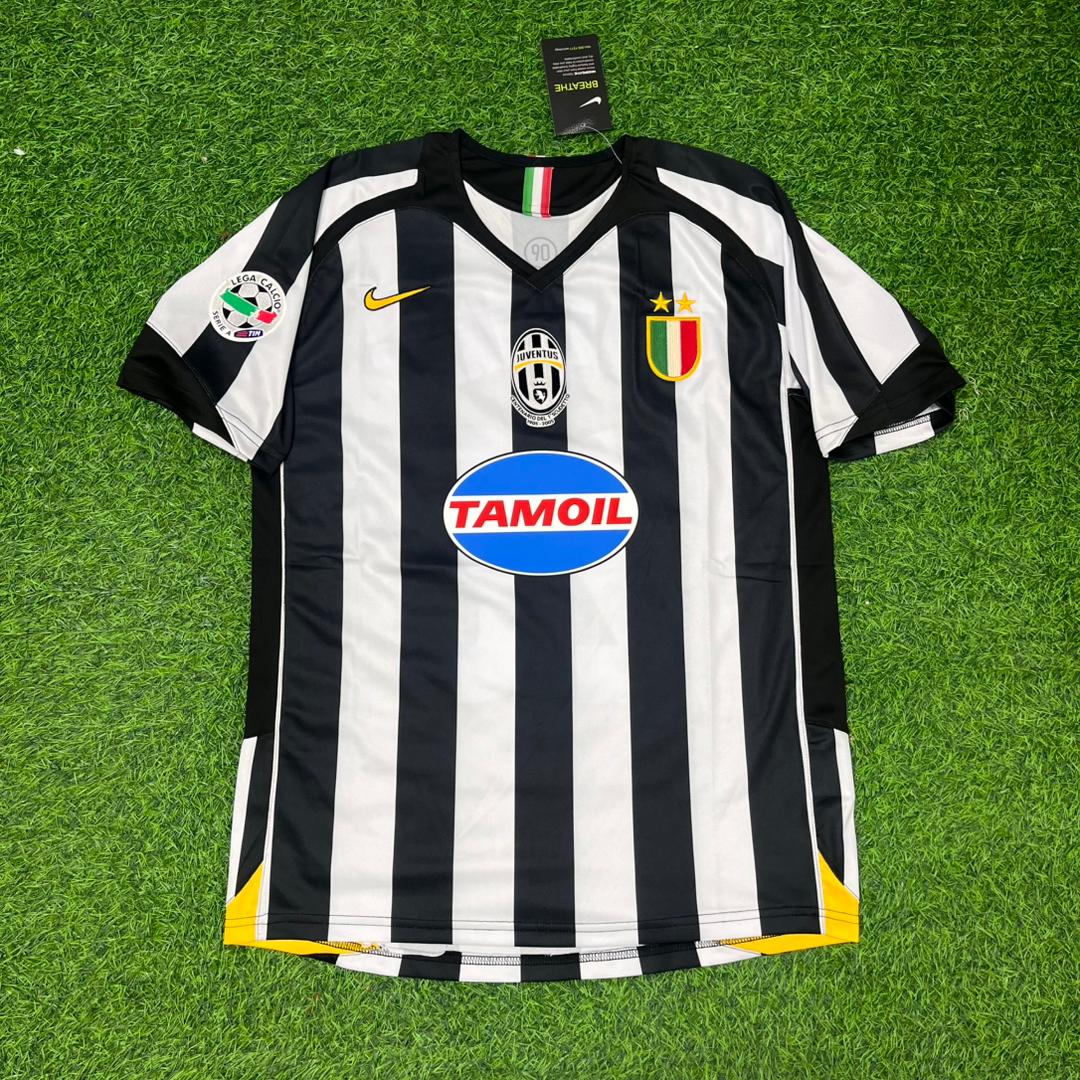 Juventus 2005-2006 Retro Football Jersey – Fabio Cannavaro – Front View