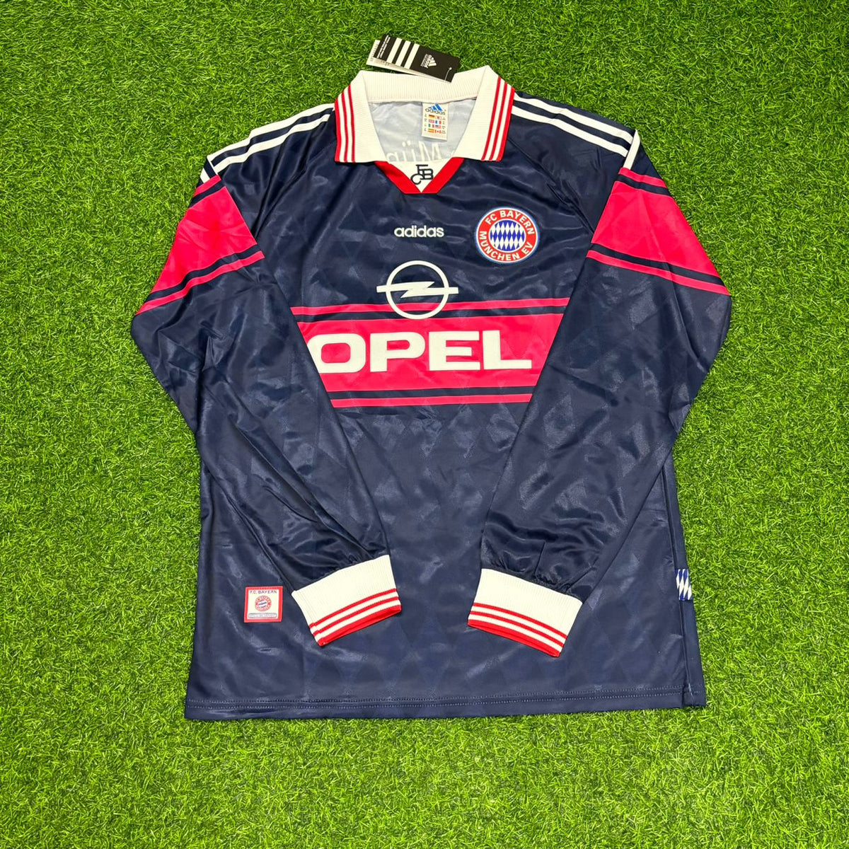 Bayern München 1997/98 Saison Langarm Heim Retro – FC – Detailed View