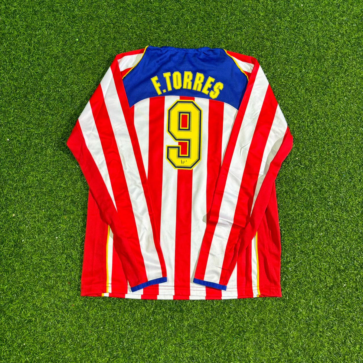 Atlético Madrid 2004-2005 Spider-Man Long Sleeve Retro Football Jersey – Fernando Torres #9 – Back View