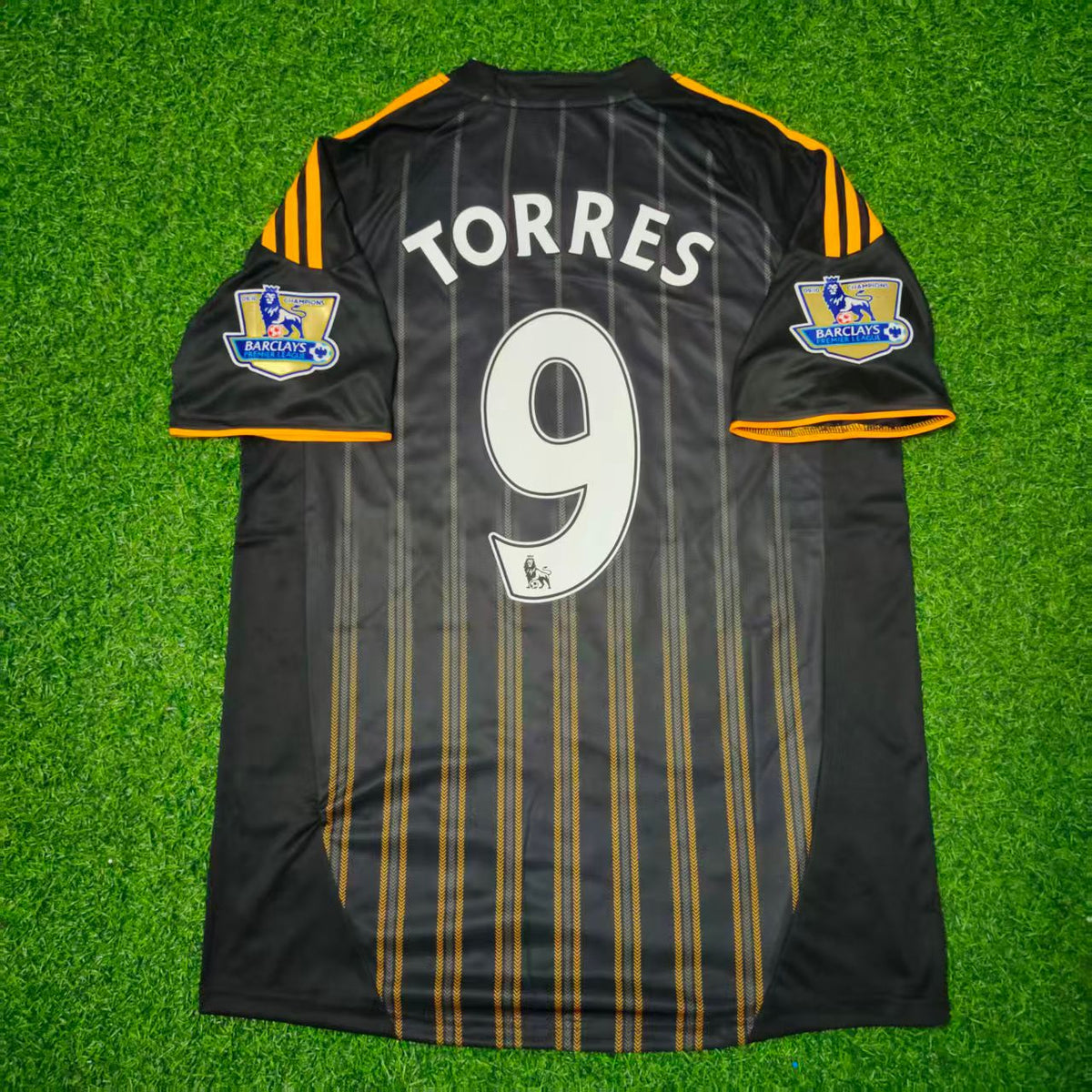 Chelsea 2010-2011 Black Orange Away Retro Football Jersey – Fernando Torres – Back View