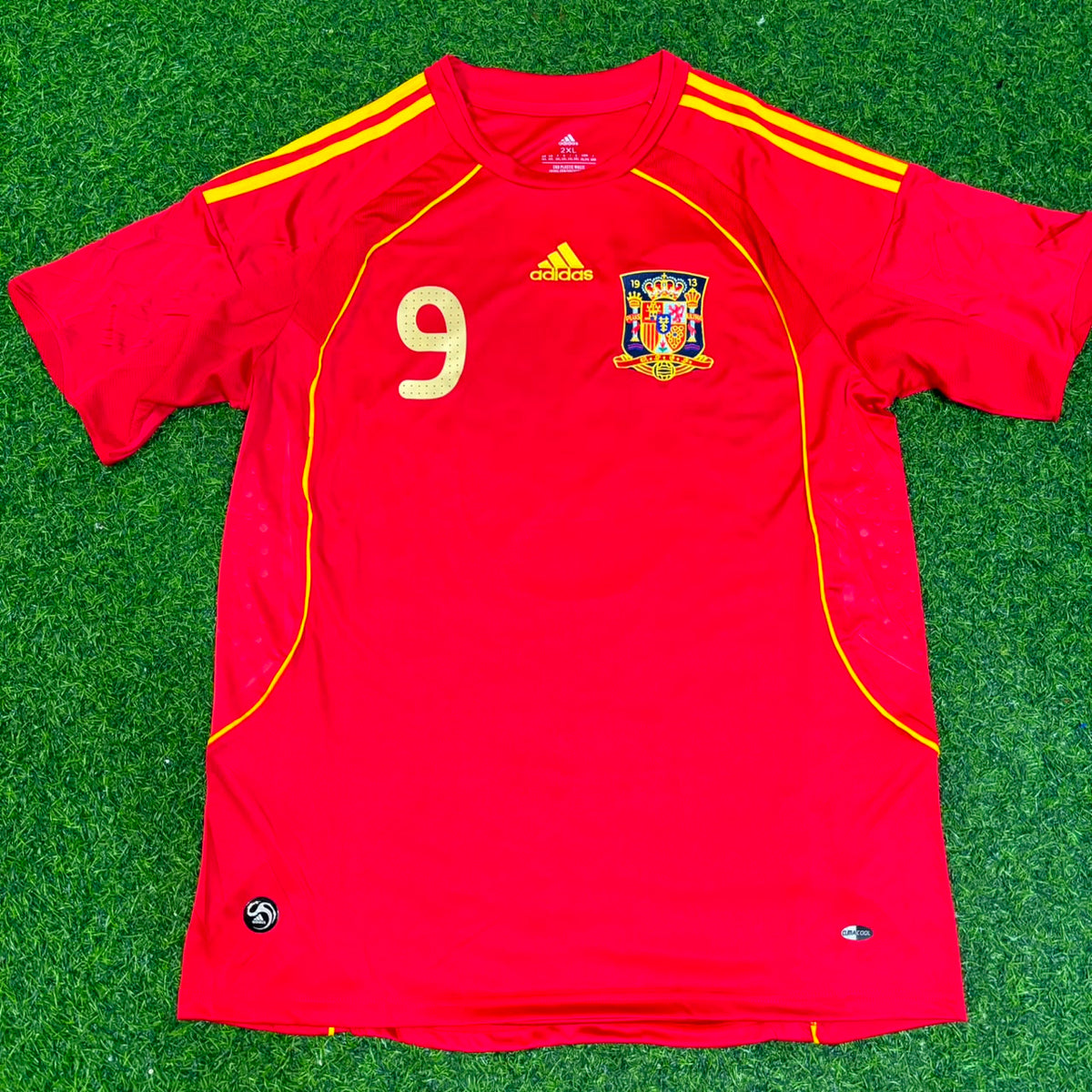 Fernando Torres #9 Spain EURO 2008 Red Retro Football Jersey – Front View