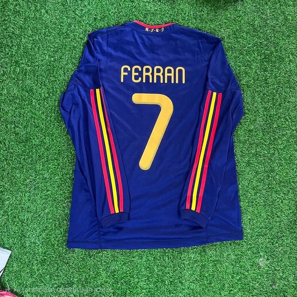 Ferran Torres - Spain Commemorative Retro Football Jersey – Back View