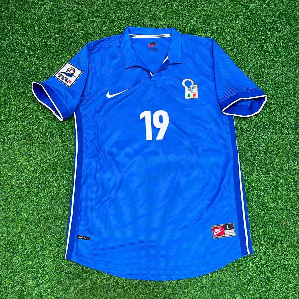1998 Italy World Cup Filippo Inzaghi Home Blue Retro Football Jersey – Front View