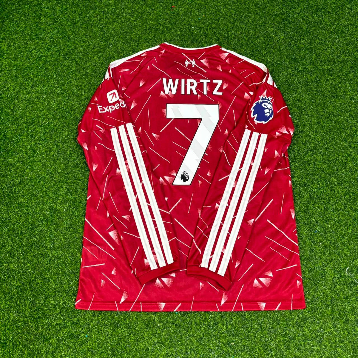 2027 Florian Wirtz Liverpool Long Sleeve Home Football Jersey – Back View