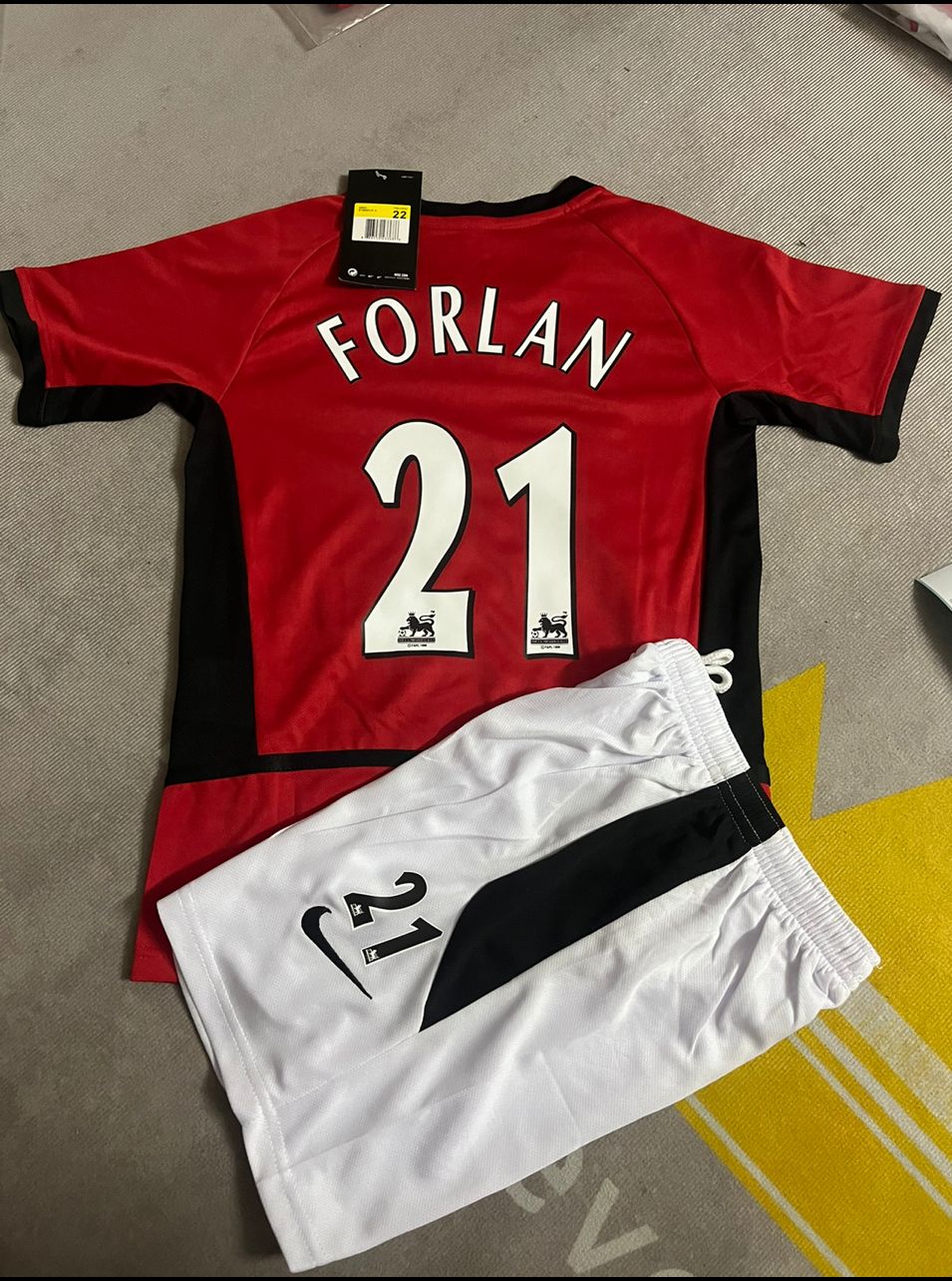 Diego Forlan Manchester United Kids Children Home Football Jersey – Front View