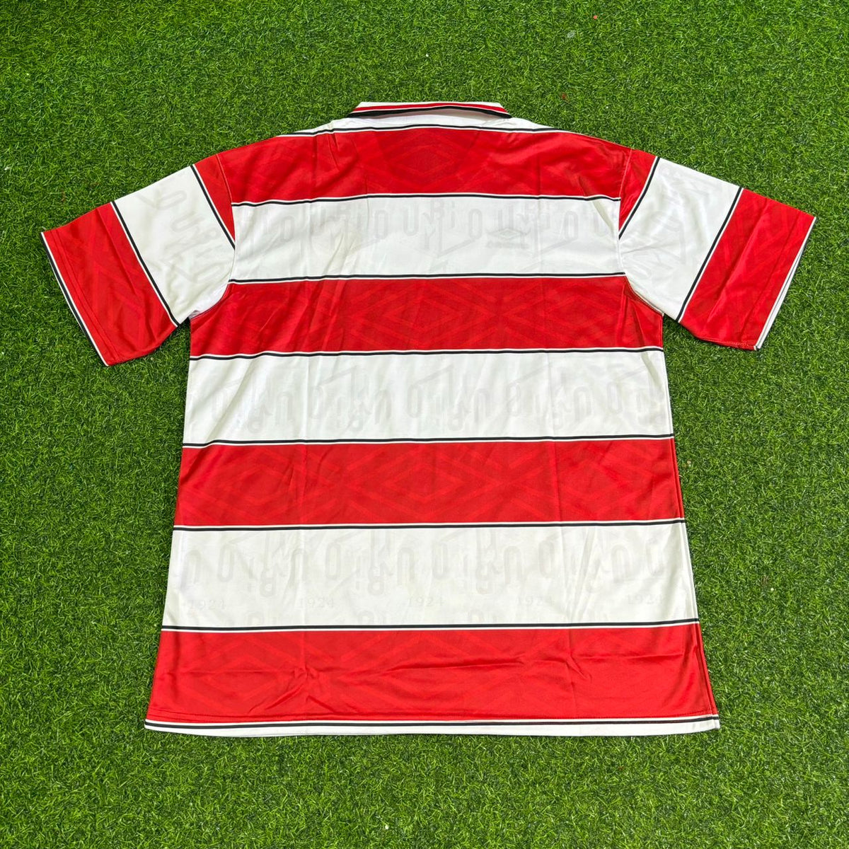 Fortuna Düsseldorf 1995 Heim Retro – Front View