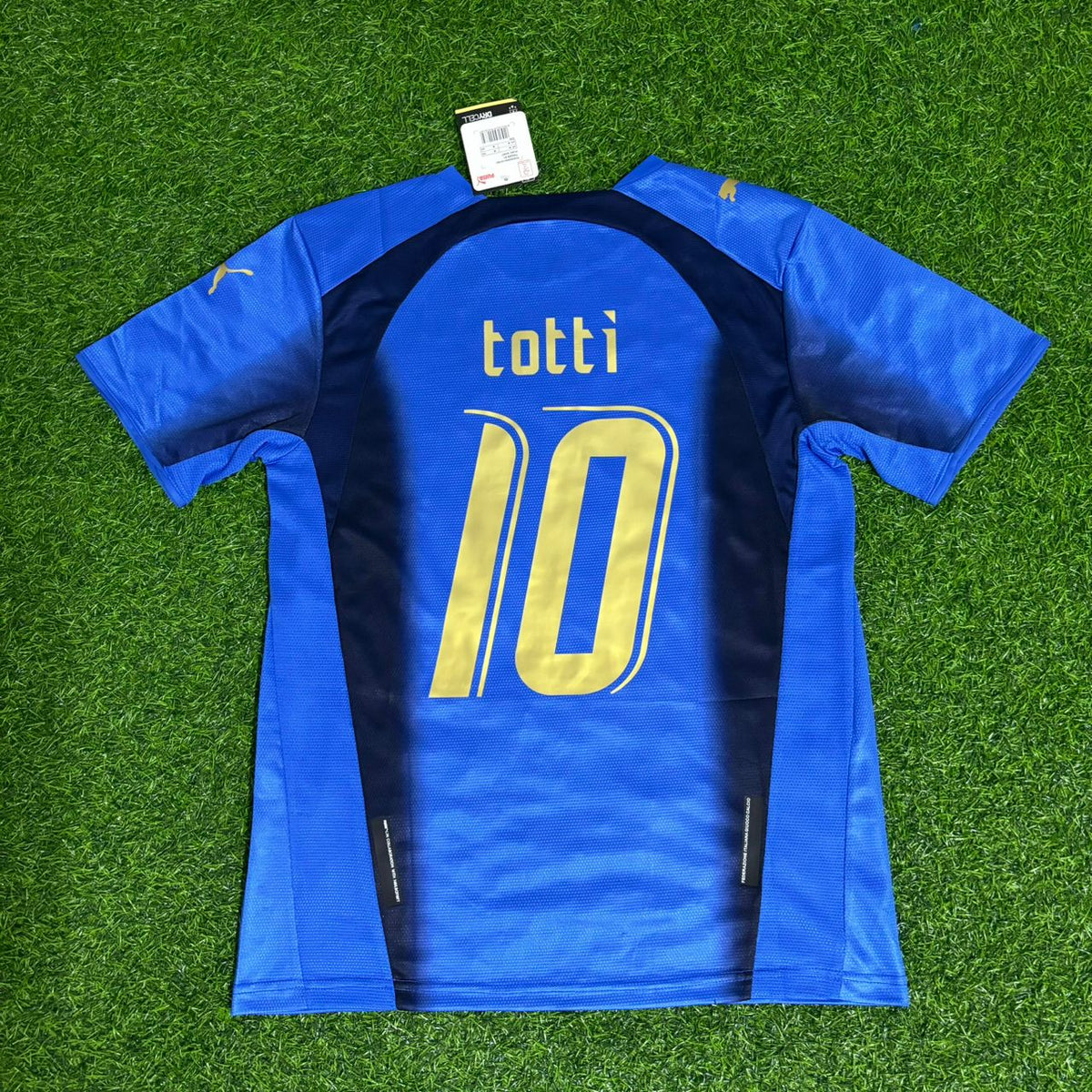 Francesco Totti 2006 World Cup Italy Retro Jersey – Back View