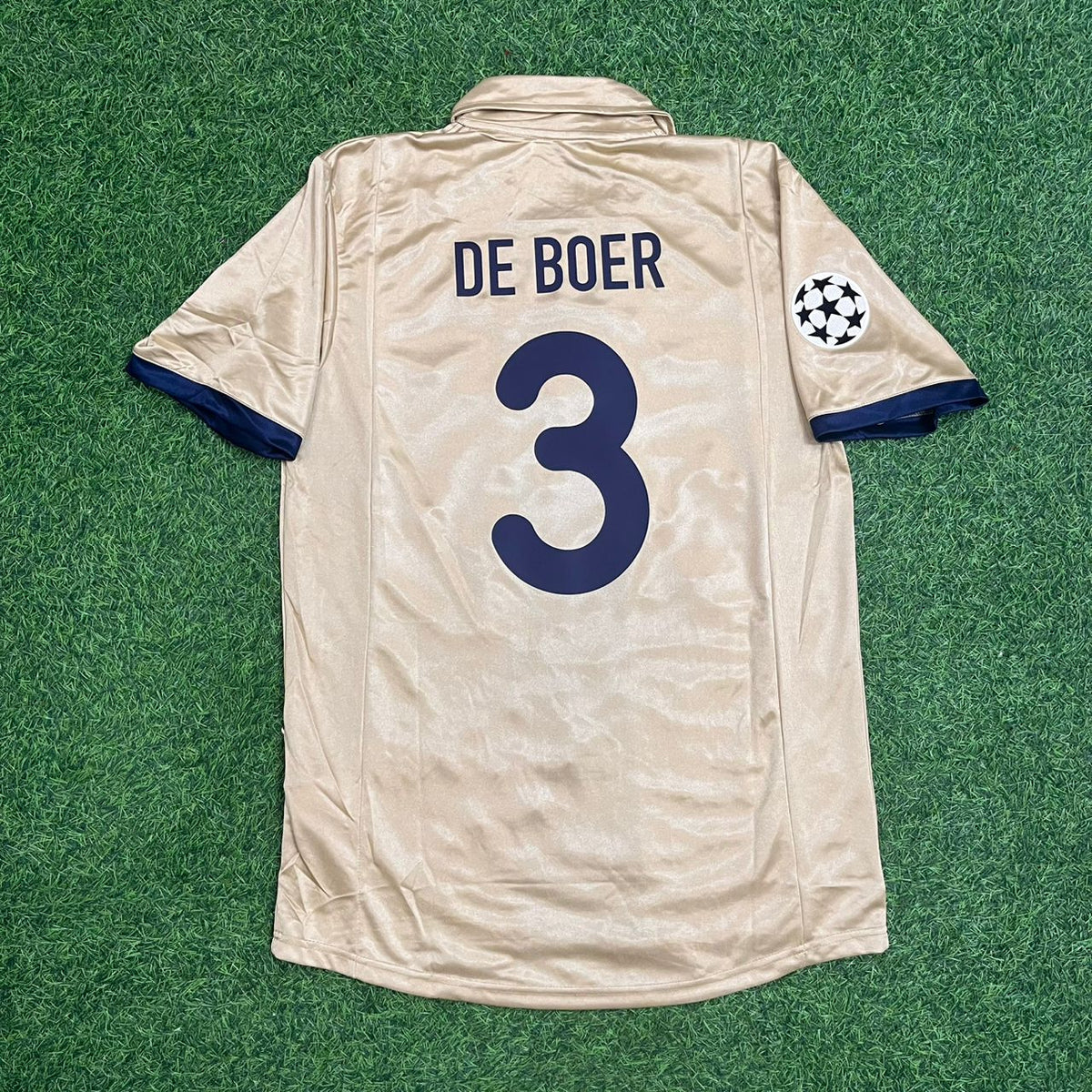 2001 Frank de Boer 3 Barcelona 2002 Season Retro Football Jersey – Back View