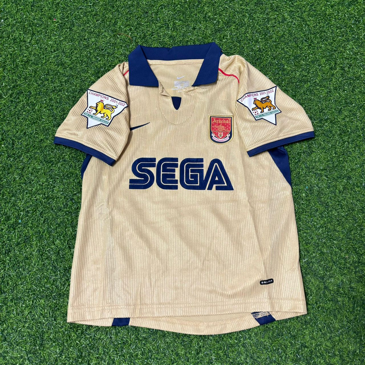 Fredrik Ljungberg #8 Arsenal 2001-2002 Away Golden Kids Retro Football Jersey – 6