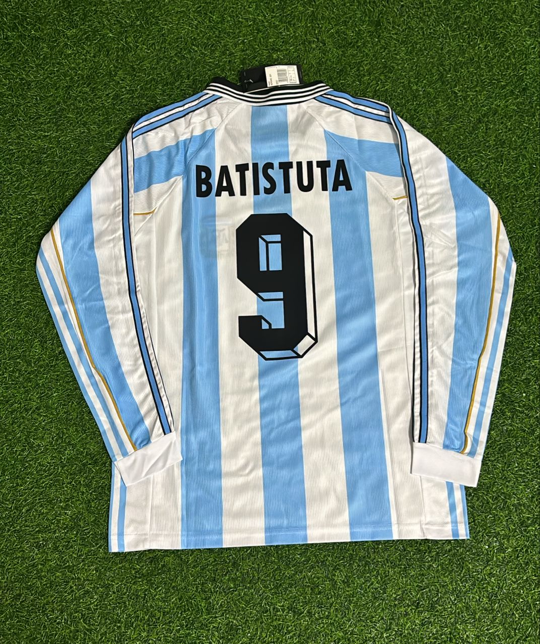 1998 Argentina World Cup White Long Sleeve Retro Football Jersey – Gabriel Batistuta – Back View