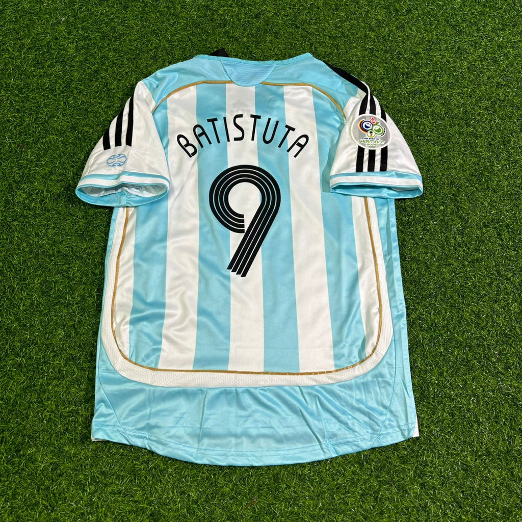 Gabriel Batistuta Argentina Retro Football Jersey – Back View