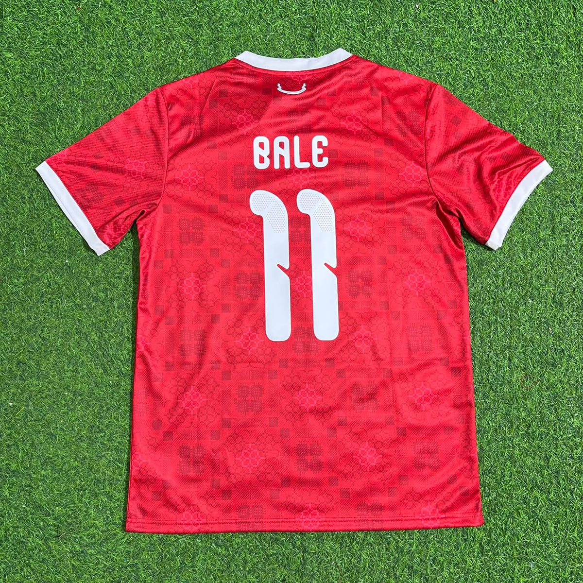 Gareth Bale Wales Legendary Commemorative Jersey Triko – Back View