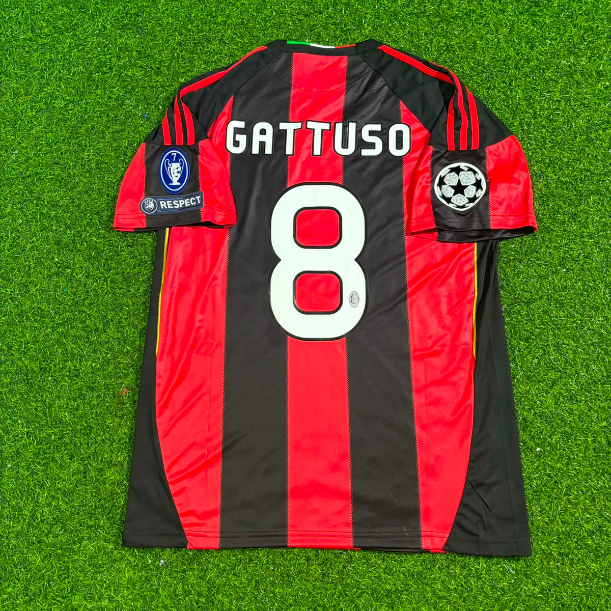 2010/11 Gennaro Gattuso 8 - Milan Home Retro Football Jersey – Back View