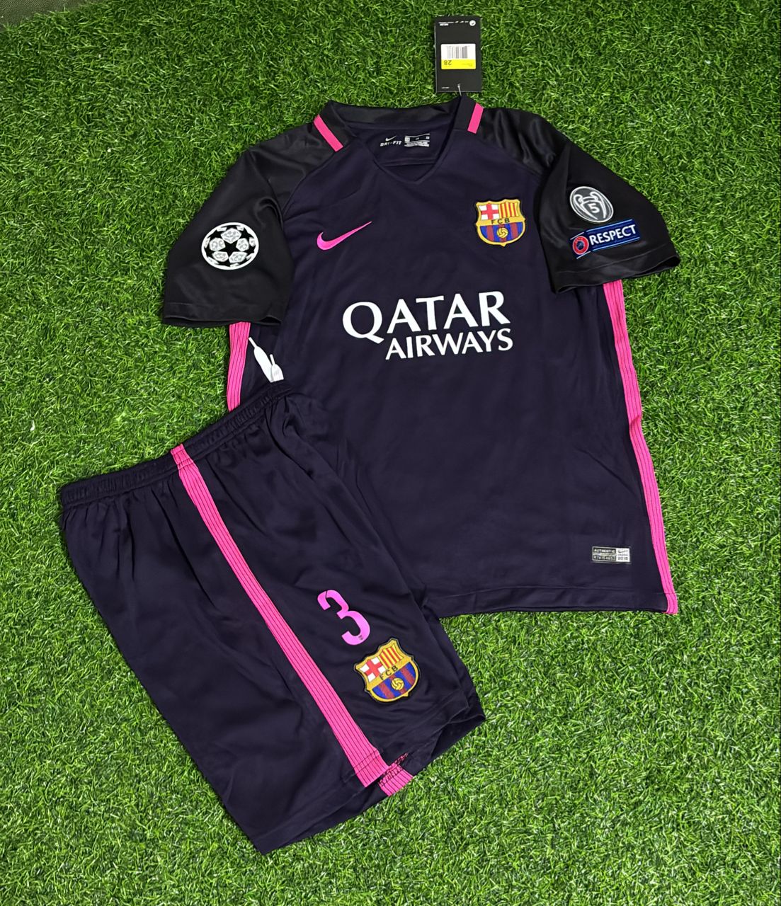 Gerard Piqué Barcelona 2014/15 Black Pink Kids Retro Football Jersey – Front View