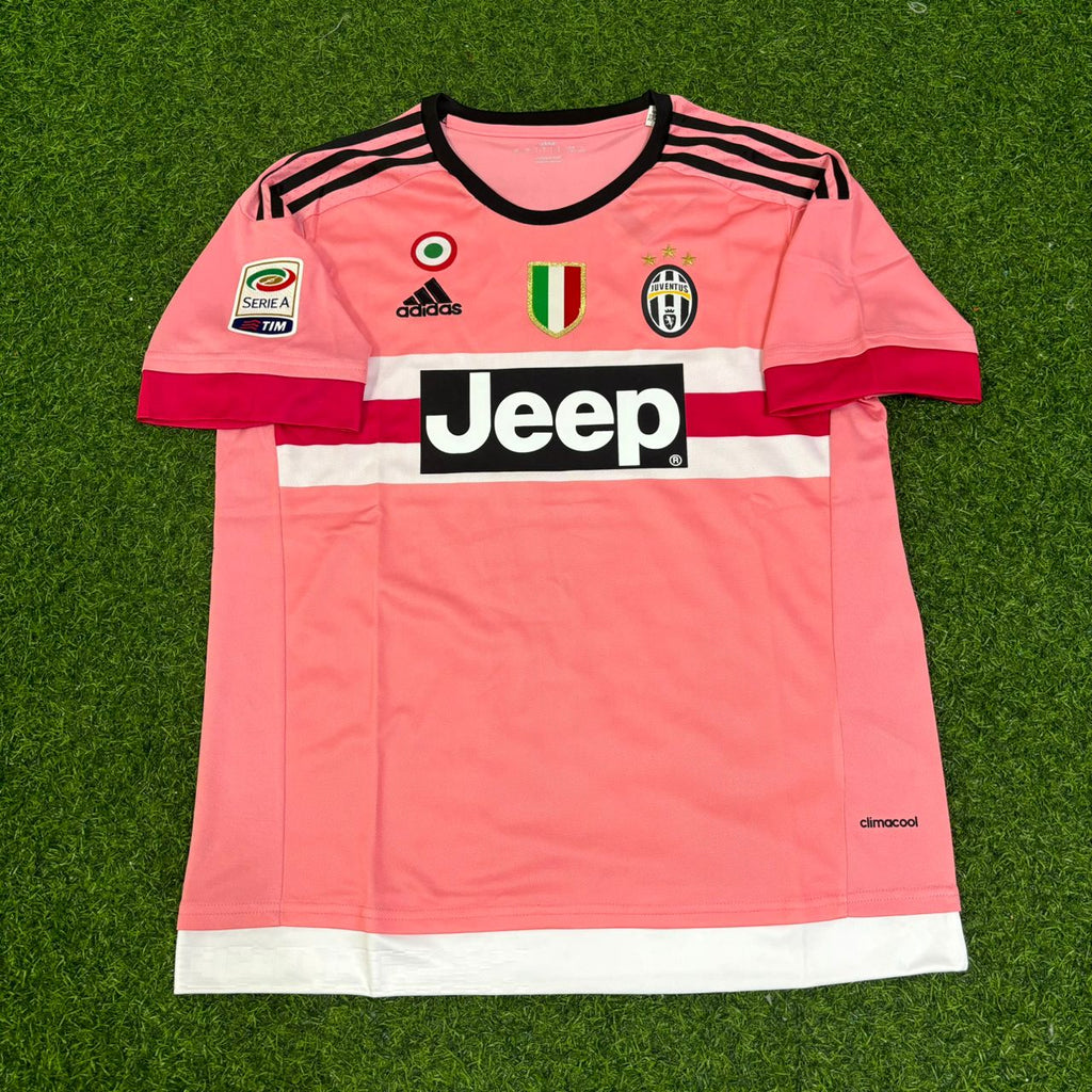 Juventus Retro Pink 2015-2016 Jersey – Giorgio Chiellini – Front View