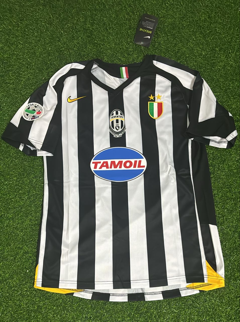 Giorgio Chiellini Juventus 2005-2006 Retro Jersey | Kit | | – Front View
