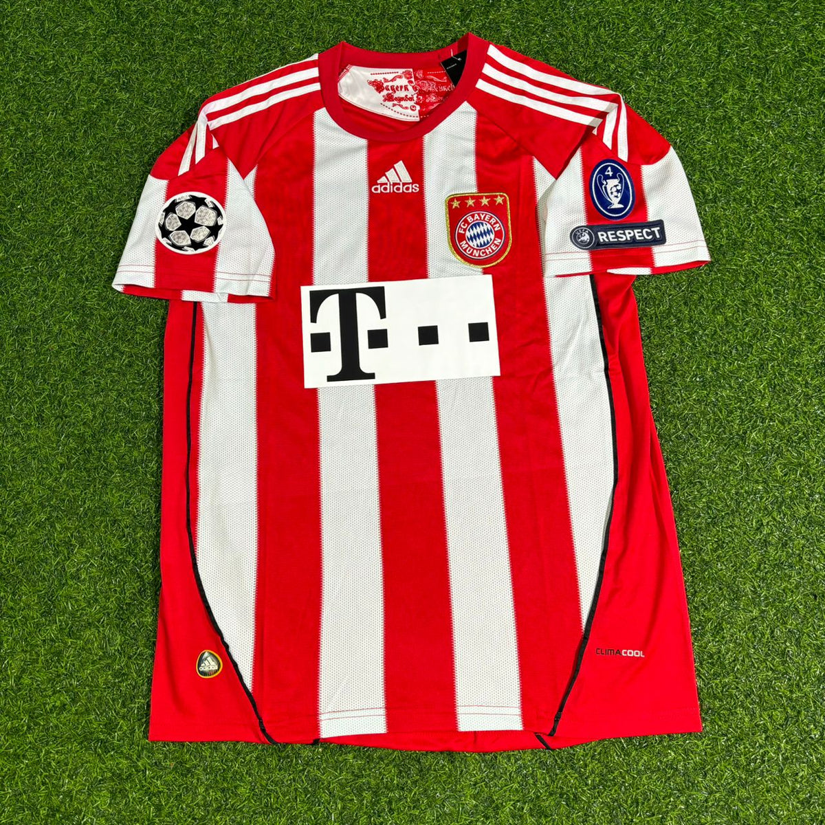 2010/11 Hamit Altintop Bayern Munich Home Football Jersey – Front View