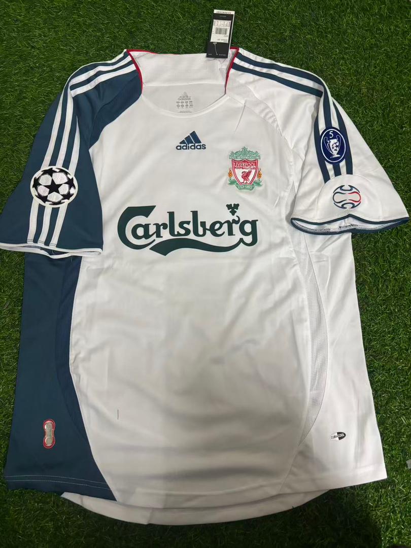 2006 Harry Kewell Liverpool 2007 White Retro Football Jersey – Front View