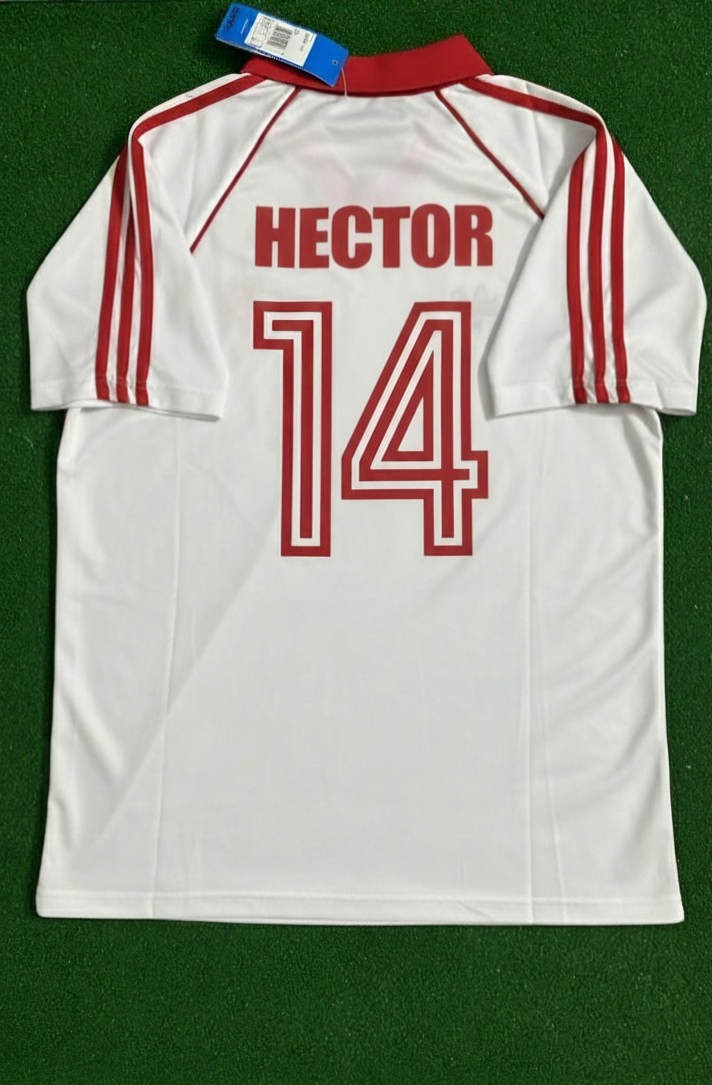 Jonas Hector FC Köln Retro Jersey – Detailed View