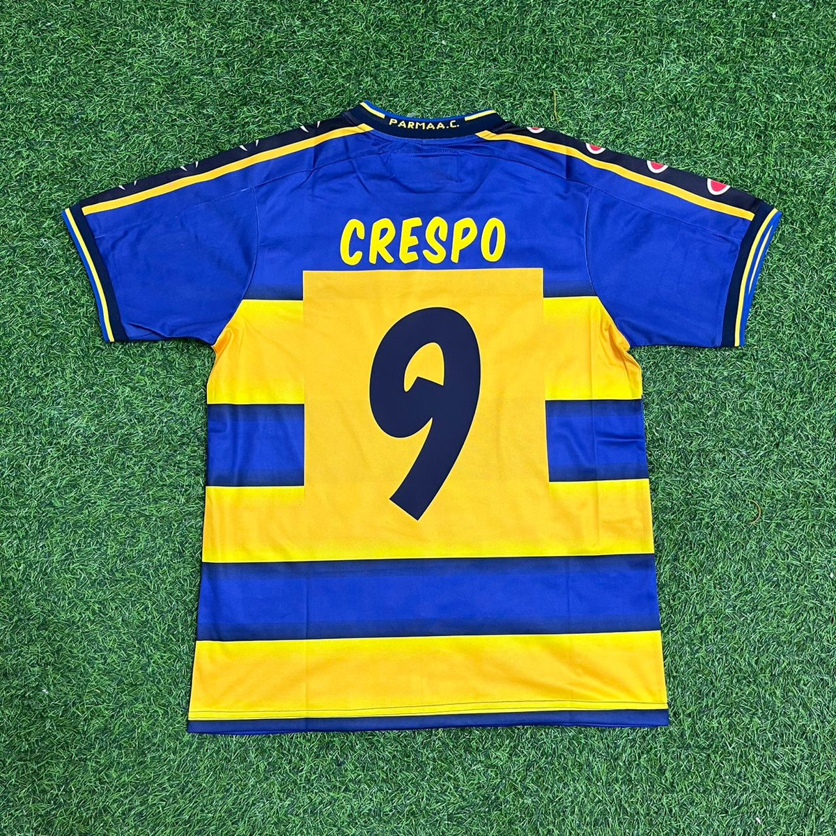1998/99 Hernán Crespo Parma Calcio Retro Football Jersey Collection – Back View