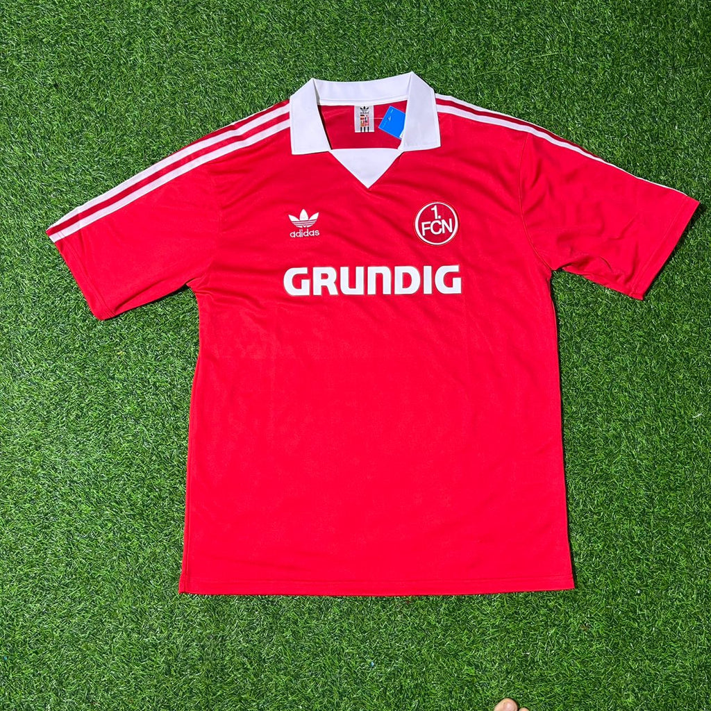 Javier Pinola FC Nürnberg Heim Retro – Front View