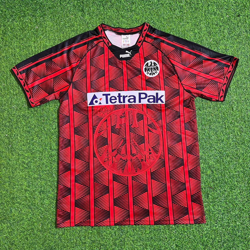 Hugo Ekitiké 11- Eintracht Frankfurt Retro – Front View