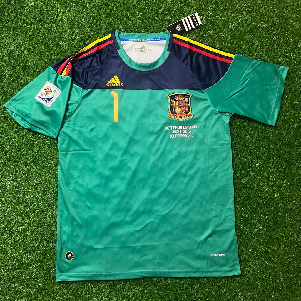 Iker Casillas Spain 2010 World Cup Final Retro Goalkeeper Jersey Soccer – Front View