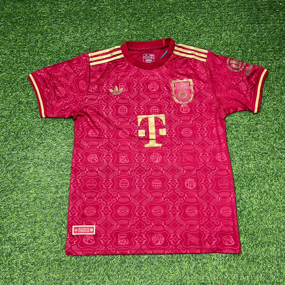Jamal Musiala 10- Bayern München 125 Jahre Spezial-Edition Fußballtrikot Paradise Edition – Front View