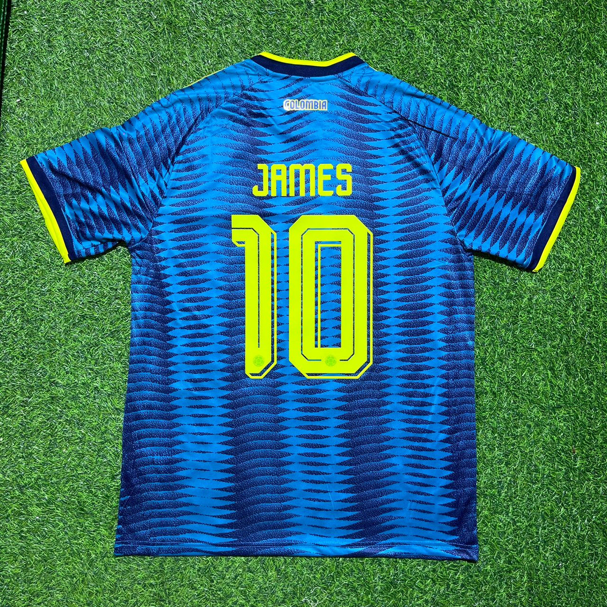 James Rodriguez Colombia 2026 World Cup Away Football Jersey – Detailed View