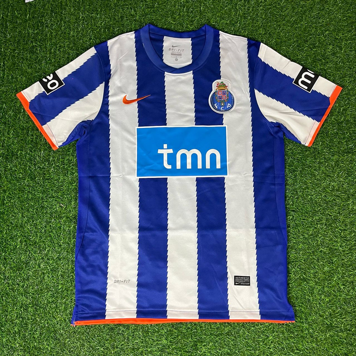 Radamel Falcao – FC Porto 2010/2011 Home Jersey – Number 9 – Retro Kit | | – 6