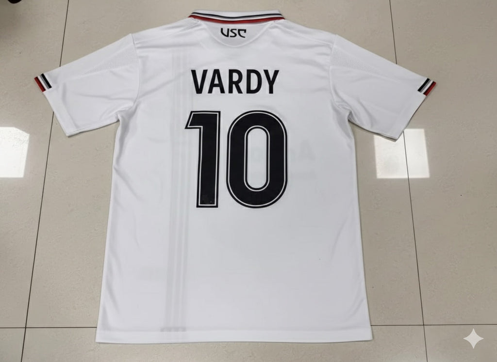 2025/26 Jamie Vardy Cremonese Football Jersey – Back View